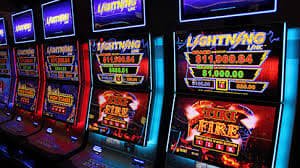 vipibet APP မိုဘိုင်းဖုန်းတွင် KBZPay ဖြင့် ငွေသွင်းနေသောမြင်ကွင်း